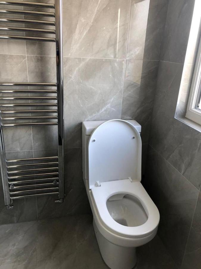 Rahal Ilford Appartement Buitenkant foto