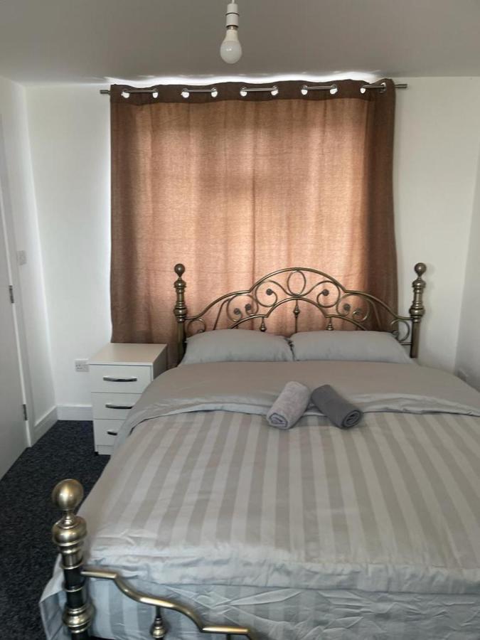 Rahal Ilford Appartement Buitenkant foto
